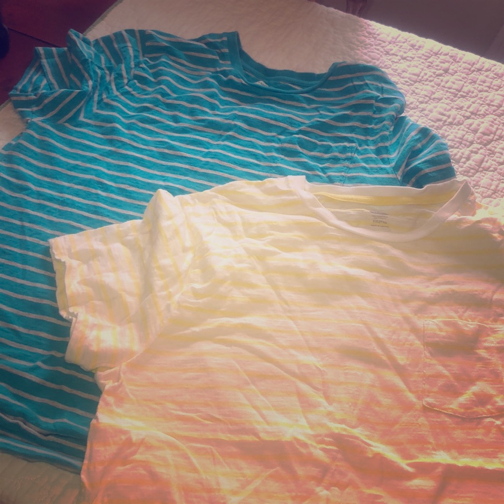 Men’s old navy pocket tees